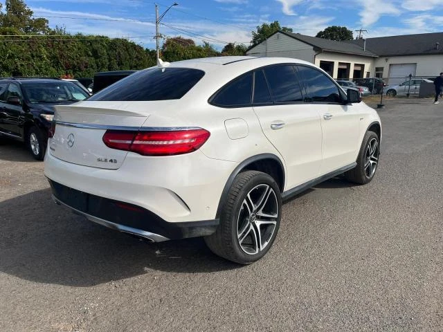 Mercedes-Benz GLE 43 AMG 4MATIC* 9G* CARBON* PANORAMA* LED* COUPE* HARMAN C, снимка 3 - Автомобили и джипове - 48617105