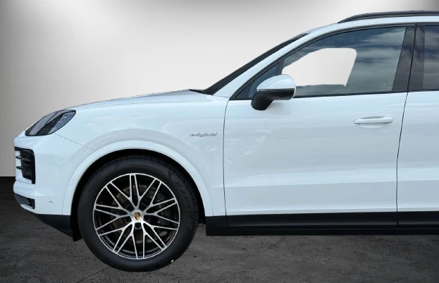 Porsche Cayenne E-Hybrid = Black Pack = Гаранция - изображение 4