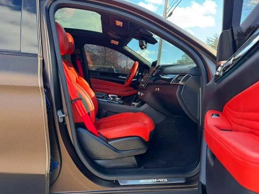 Mercedes-Benz GLE 3.0L 6 All wheel drive, снимка 5 - Автомобили и джипове - 53431850