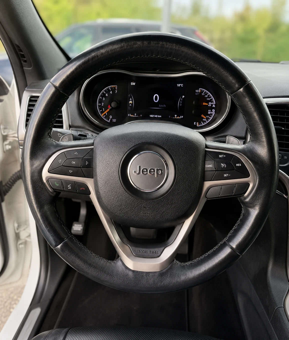 Jeep Grand cherokee Jeep Grand Cherokee 3.6 V6 4x4   Газ/Бензин   2018, снимка 13 - Автомобили и джипове - 51477395