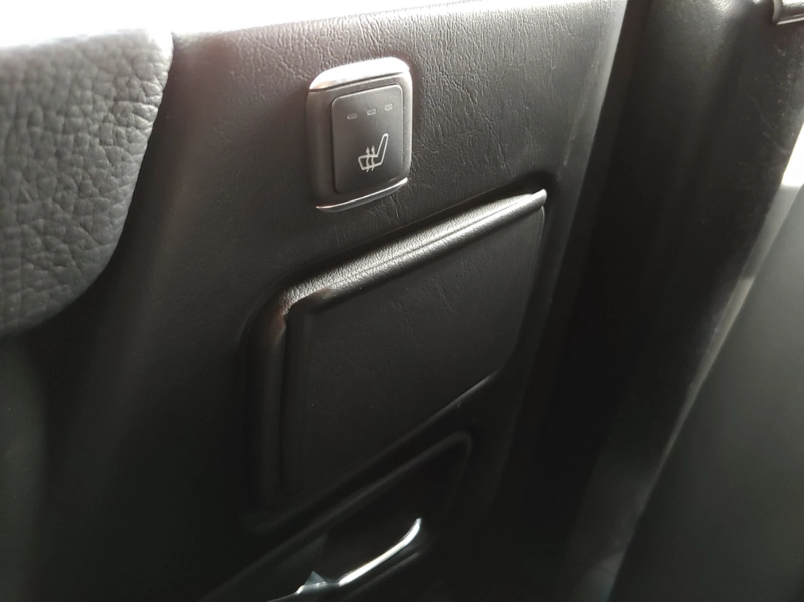 Mercedes-Benz G 63 AMG 5.5 / Harmon/Kardon / PANO - изображение 10