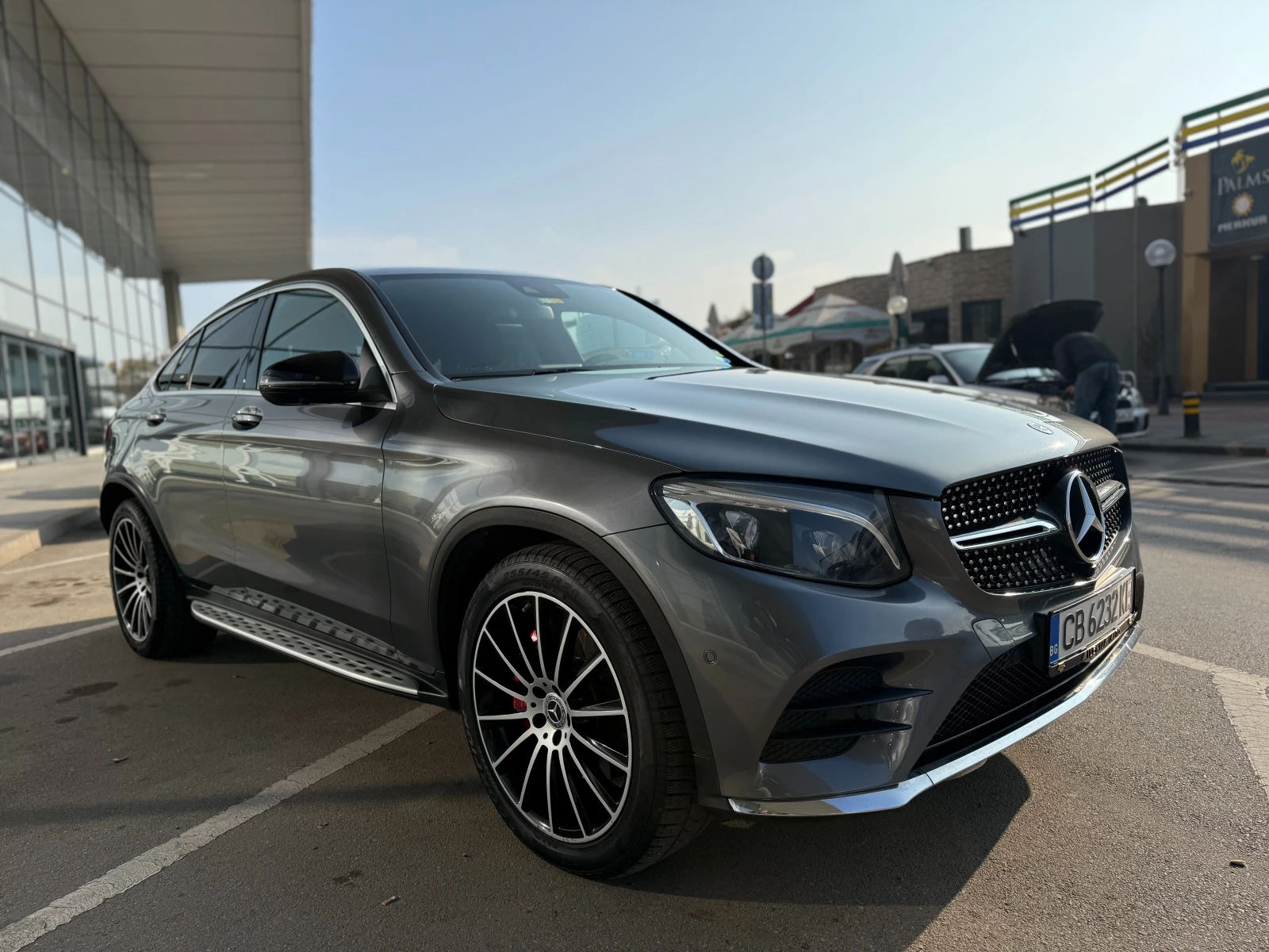 Mercedes-Benz GLC 250 6 МЕСЕЦА ГАРАНЦИЯ/Coupe AMG Pack 204к.с. - изображение 6