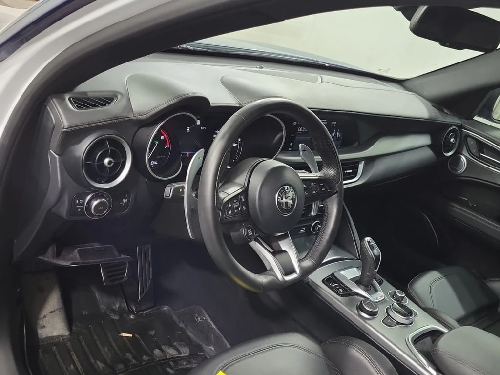 Alfa Romeo Stelvio * VELOCE * CARFAX * БЕЗ ПЪРВОНАЧАЛНА ВНОСКА - изображение 10