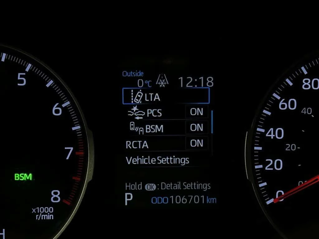 Toyota Rav4 * AWD | HTD SEATS | CARPLAY | 17IN ALLOYS | REAR C | Mobile.bg � ����������� 15