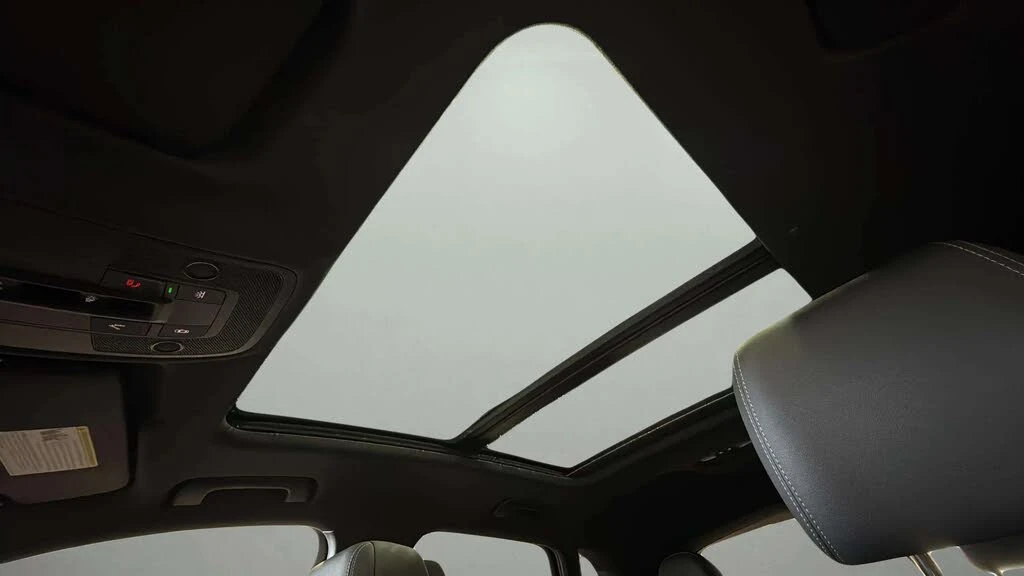 Audi Q3 Premium Plus S* АвтоКредит* (ЦЕНА ДО БГ), снимка 17 - Автомобили и джипове - 53876252