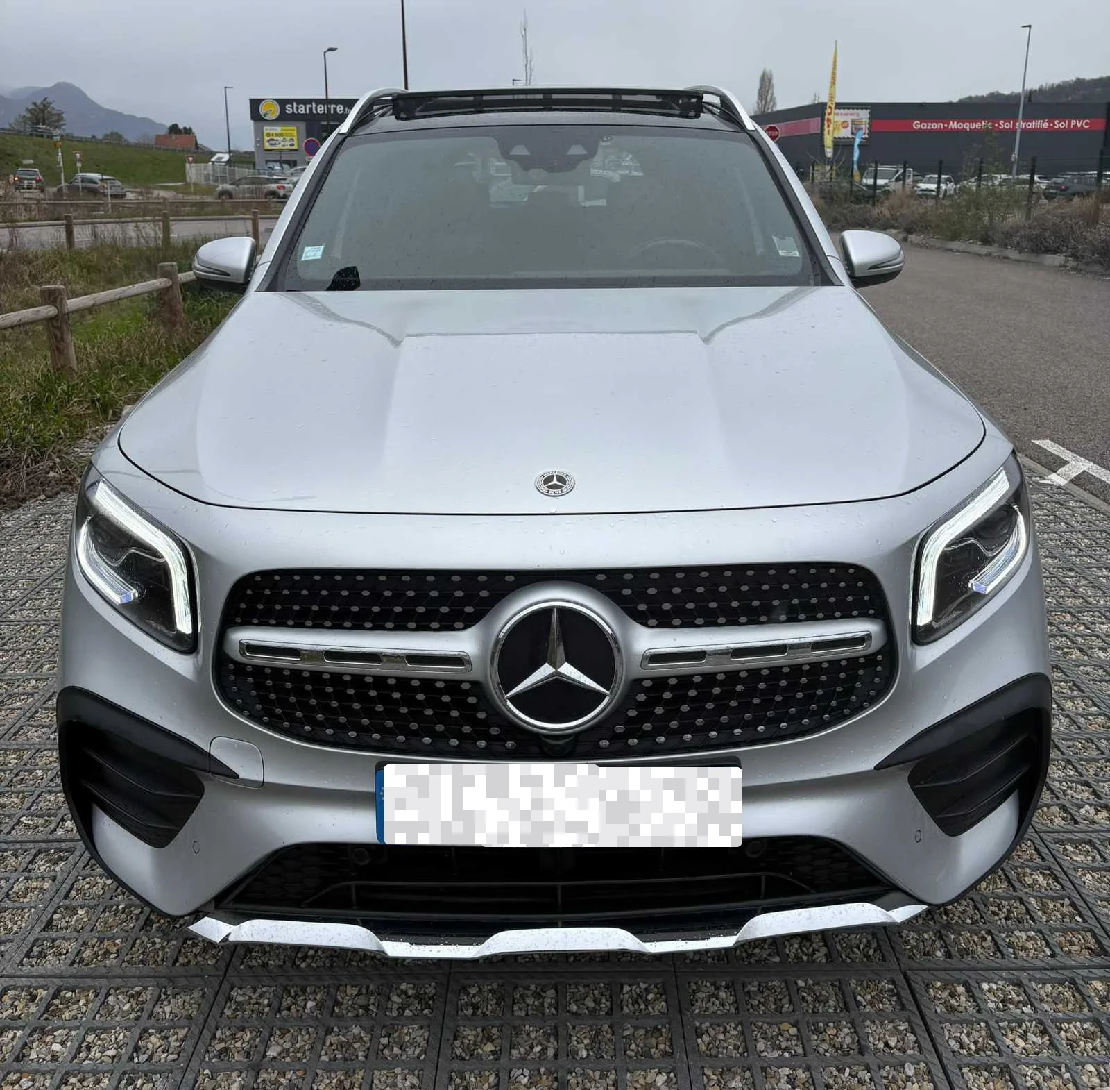 Mercedes-Benz GLB 2.0 d 8G-TRONIC AMG, снимка 2 - Автомобили и джипове - 54019508