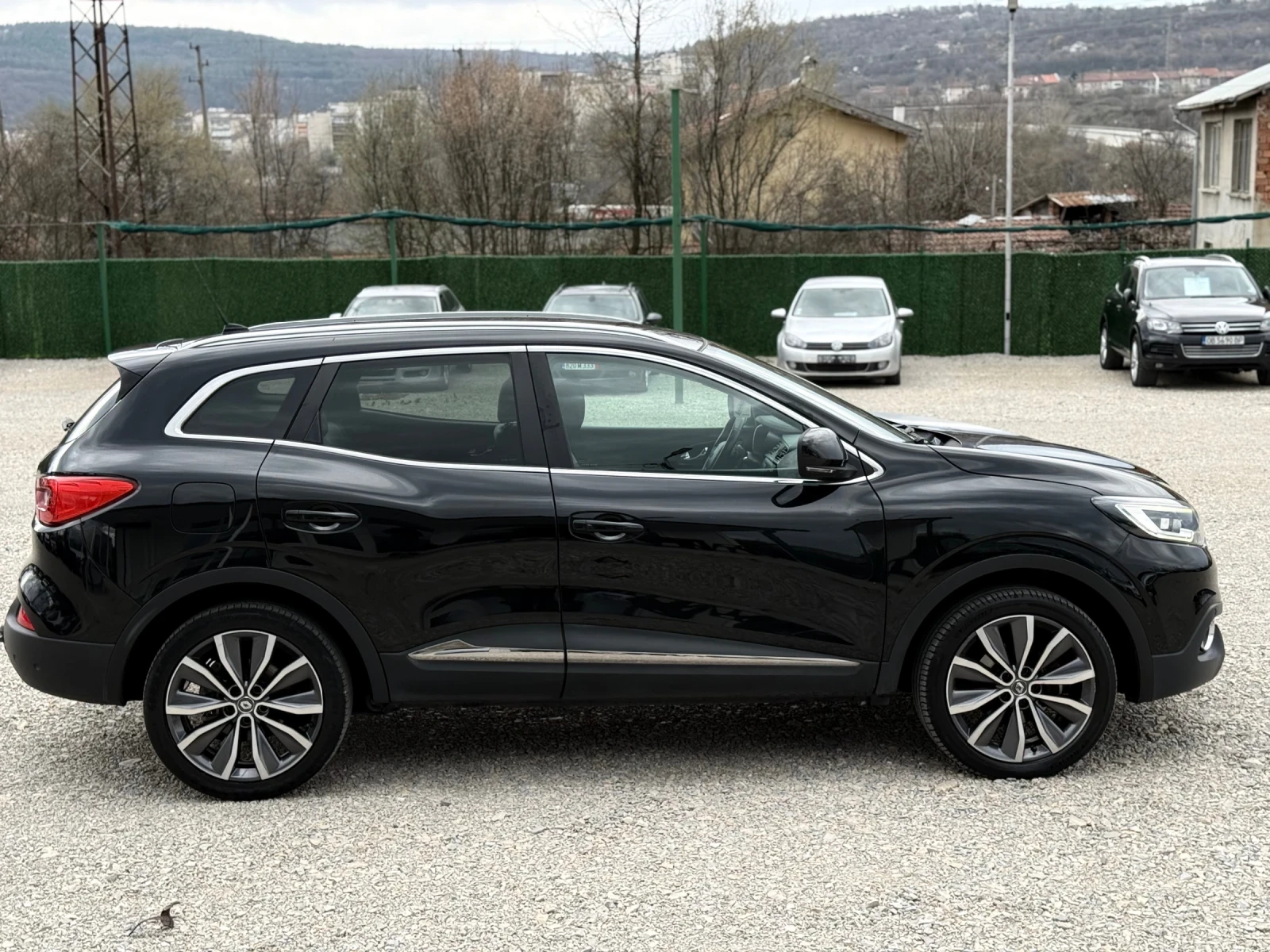 Renault Kadjar 1.5DCi Full-Led, снимка 8 - Автомобили и джипове - 54038459
