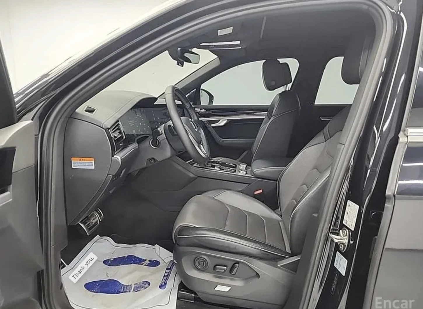 VW Touareg 3.0 TDI R-Line* Подгрев* Обдухване* Head up* 360 C, снимка 10 - Автомобили и джипове - 54129379