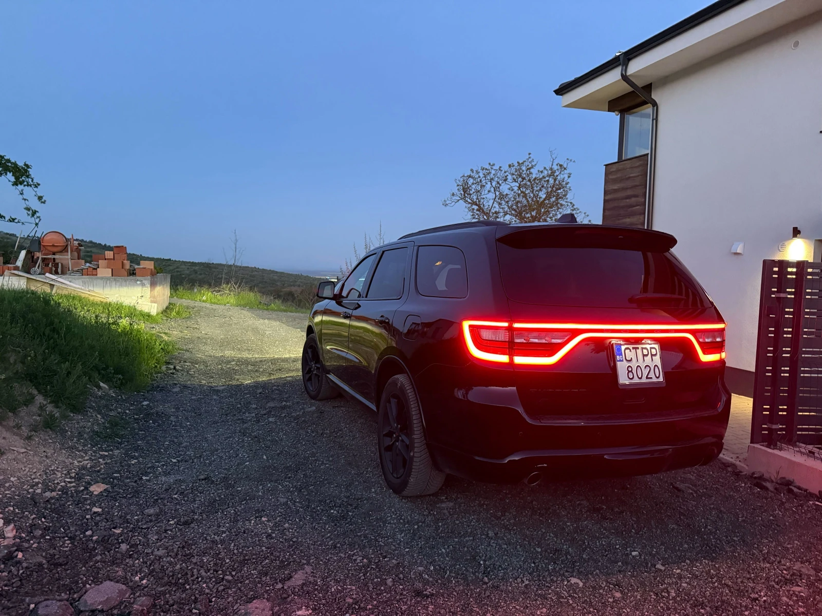 Dodge Durango, снимка 2 - Автомобили и джипове - 54339269