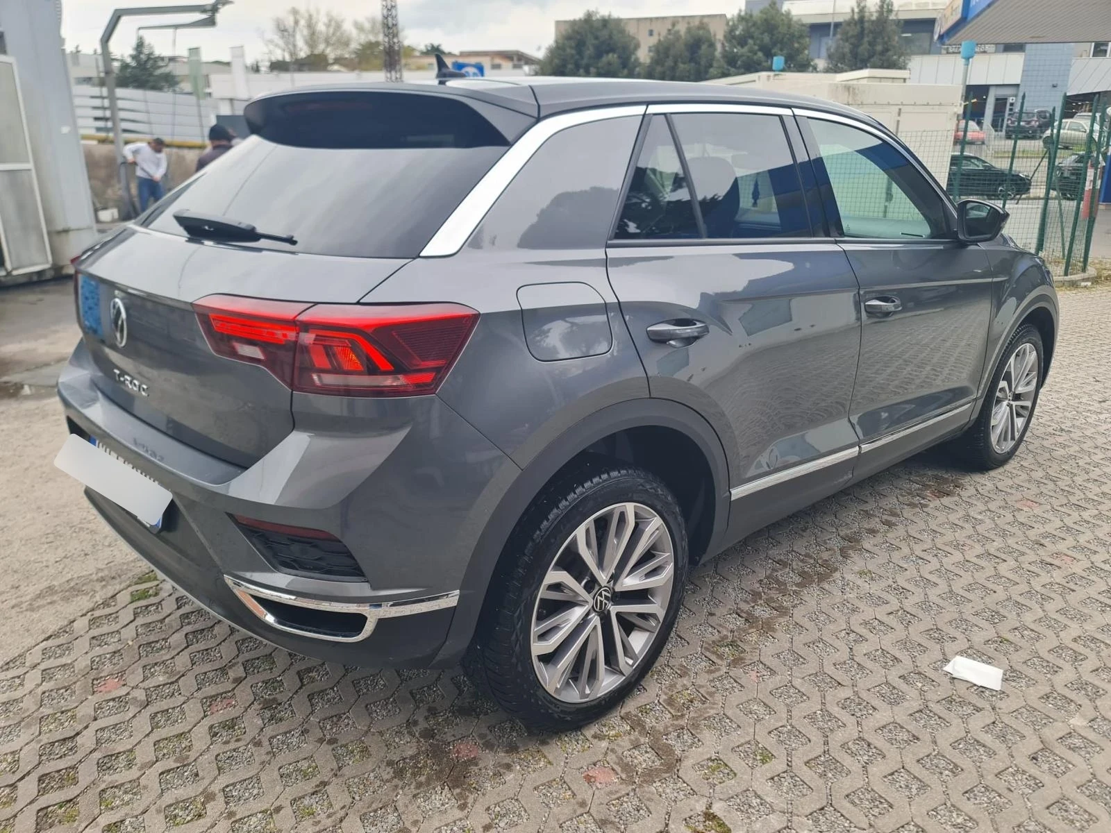 VW T-Roc 2.0 TDI SCR DSG Sport BlueMotion Technology, снимка 5 - Автомобили и джипове - 54414087