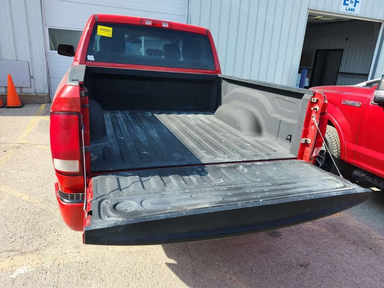 Dodge RAM 1500 * EXPRESS* ГЛАВНО ПРЕДСТАВИТЕЛСТВО* , снимка 13 - Автомобили и джипове - 54778017