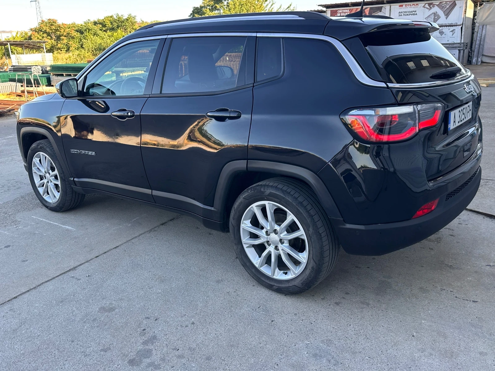 Jeep Compass Limited , снимка 6 - Автомобили и джипове - 55104740