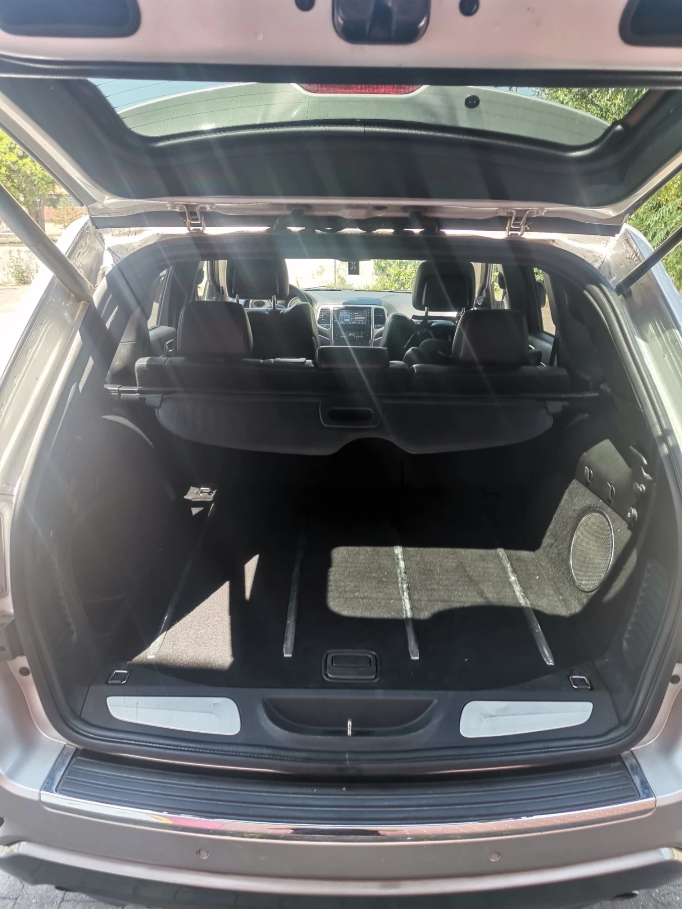 Jeep Grand cherokee, снимка 9 - Автомобили и джипове - 55444648