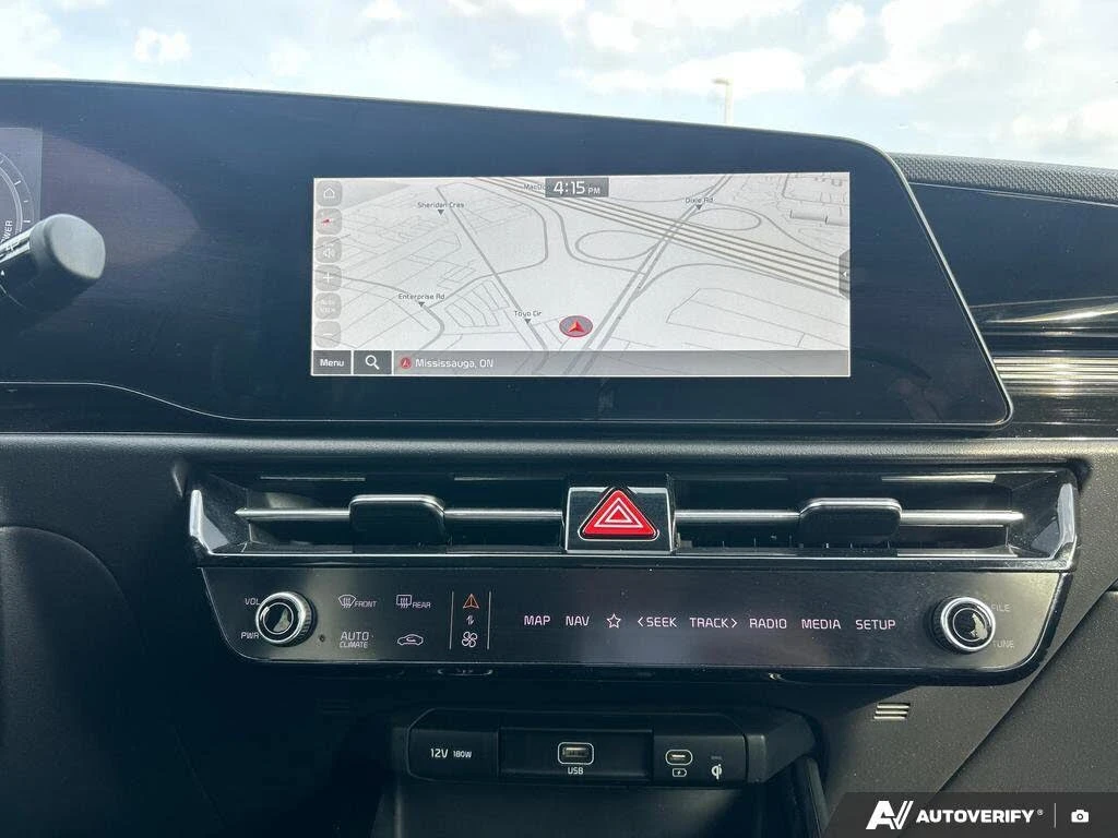 Kia Niro * BUY NOW/КУПУ СЕГА* КРАЙНА ЦЕНА* , снимка 12 - Автомобили и джипове - 55649593
