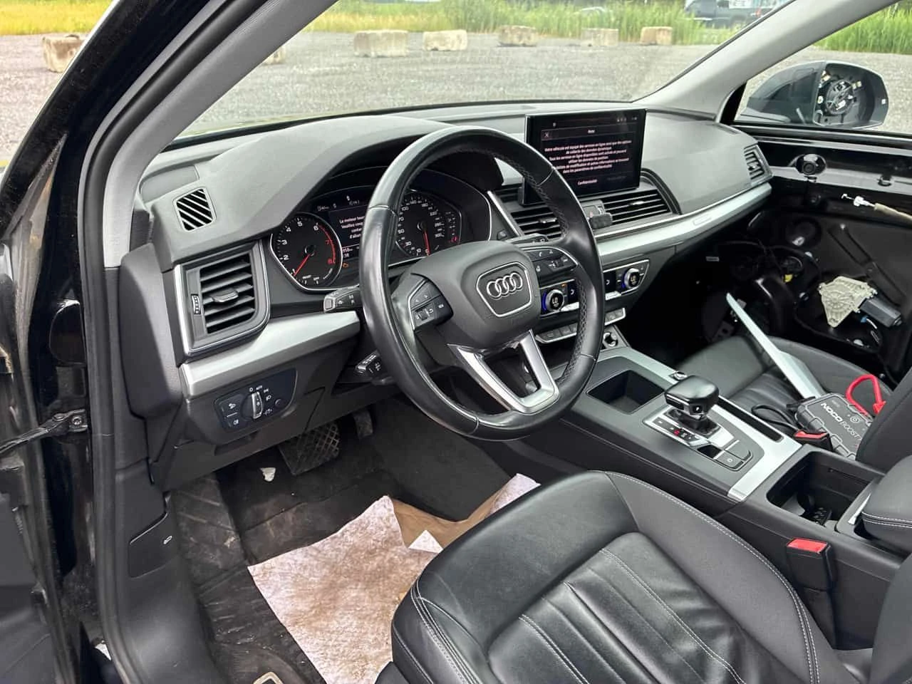 Audi Q5 * Komfort * CARFAX * ОТ ПРЕДСТАВИТЕЛСТВО НА АУДИ *, снимка 5 - Автомобили и джипове - 55697198