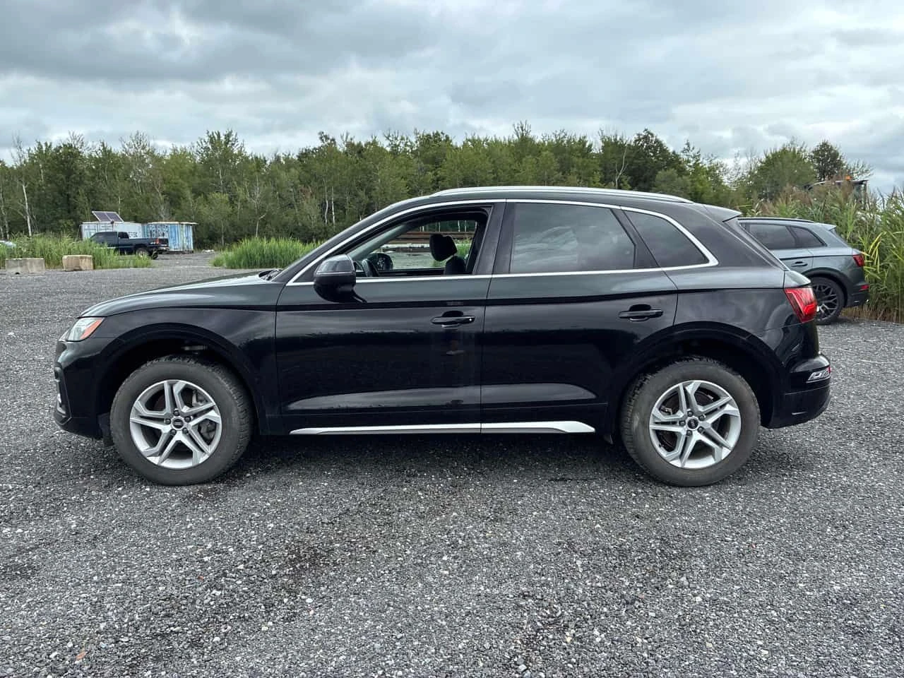 Audi Q5 * Komfort * CARFAX * ОТ ПРЕДСТАВИТЕЛСТВО НА АУДИ *, снимка 2 - Автомобили и джипове - 55697198