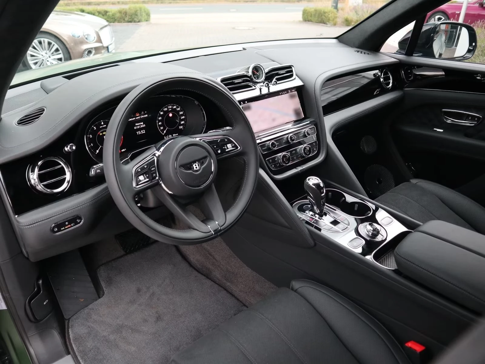 Bentley Bentayga S / V8 / NAIM / PANO / HUD / 360 / , снимка 10 - Автомобили и джипове - 55950860