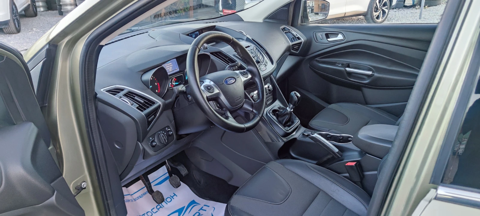 Ford Kuga 2.0TDCI 4x4, снимка 8 - Автомобили и джипове - 56078374