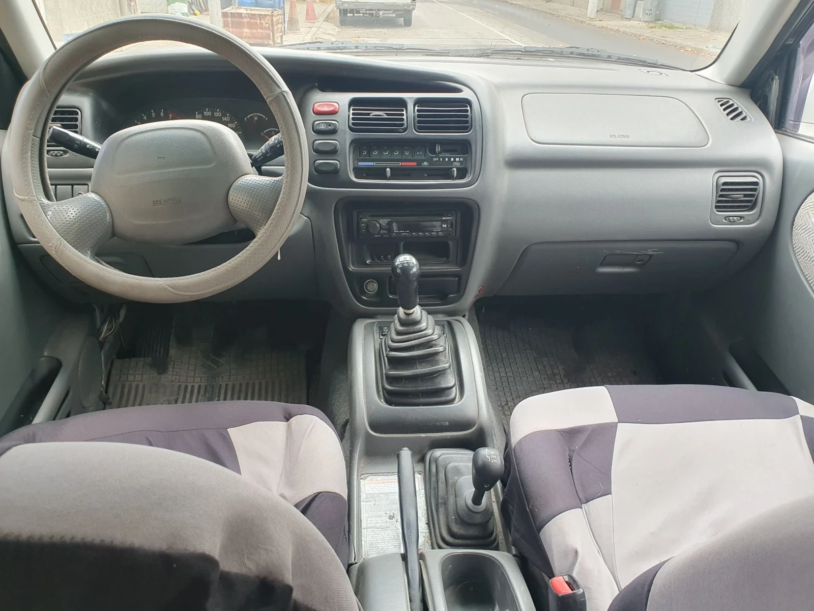 Suzuki Grand vitara, снимка 5 - Автомобили и джипове - 56614880