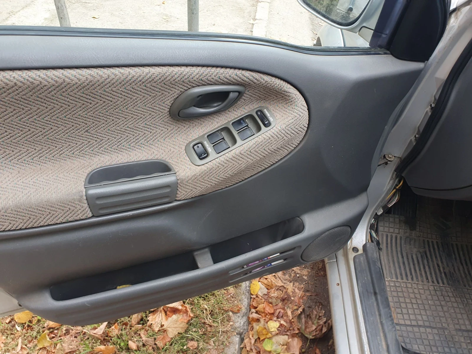 Suzuki Grand vitara, снимка 6 - Автомобили и джипове - 56614880