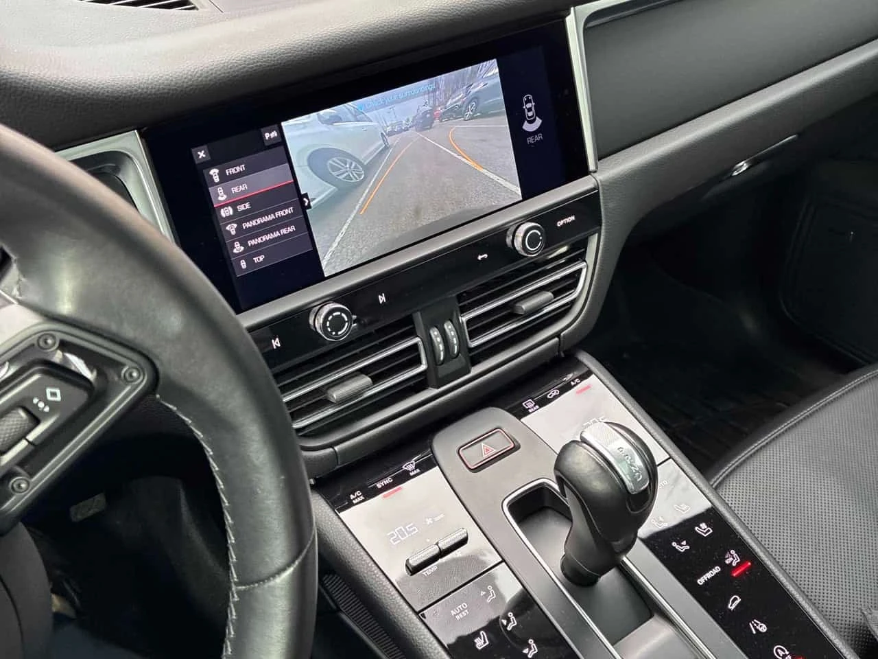 Porsche Macan DISTRONIC* ОБУДХВАНЕ* , снимка 9 - Автомобили и джипове - 56720781