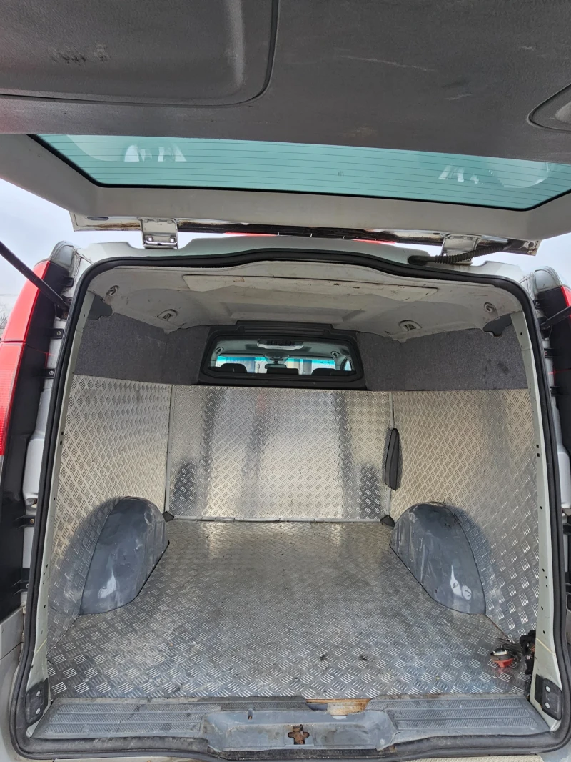 Mercedes-Benz Viano Товаропътнически, Топ състояние , снимка 9 - Бусове и автобуси - 52527560