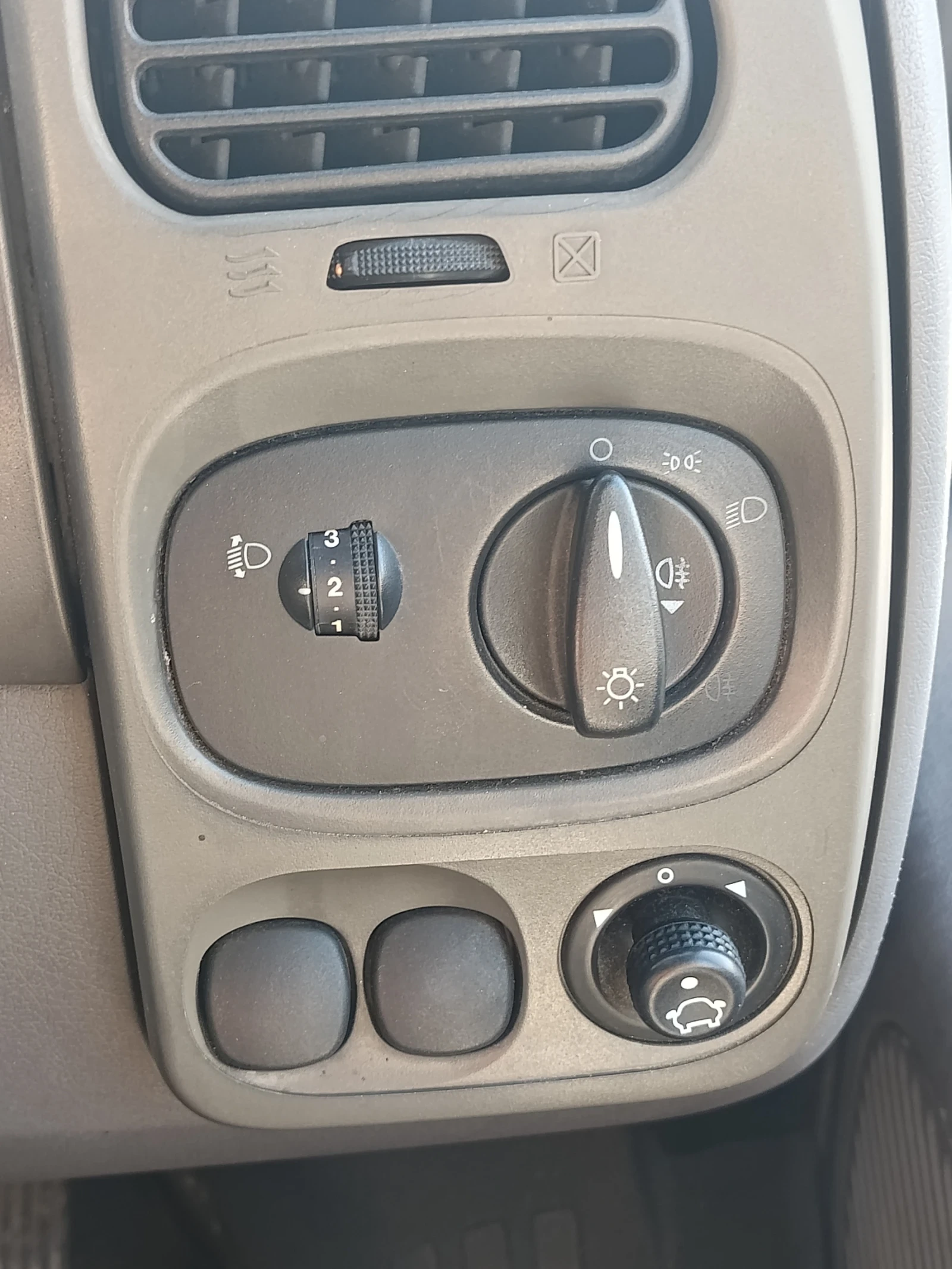 Ford Transit  - изображение 10