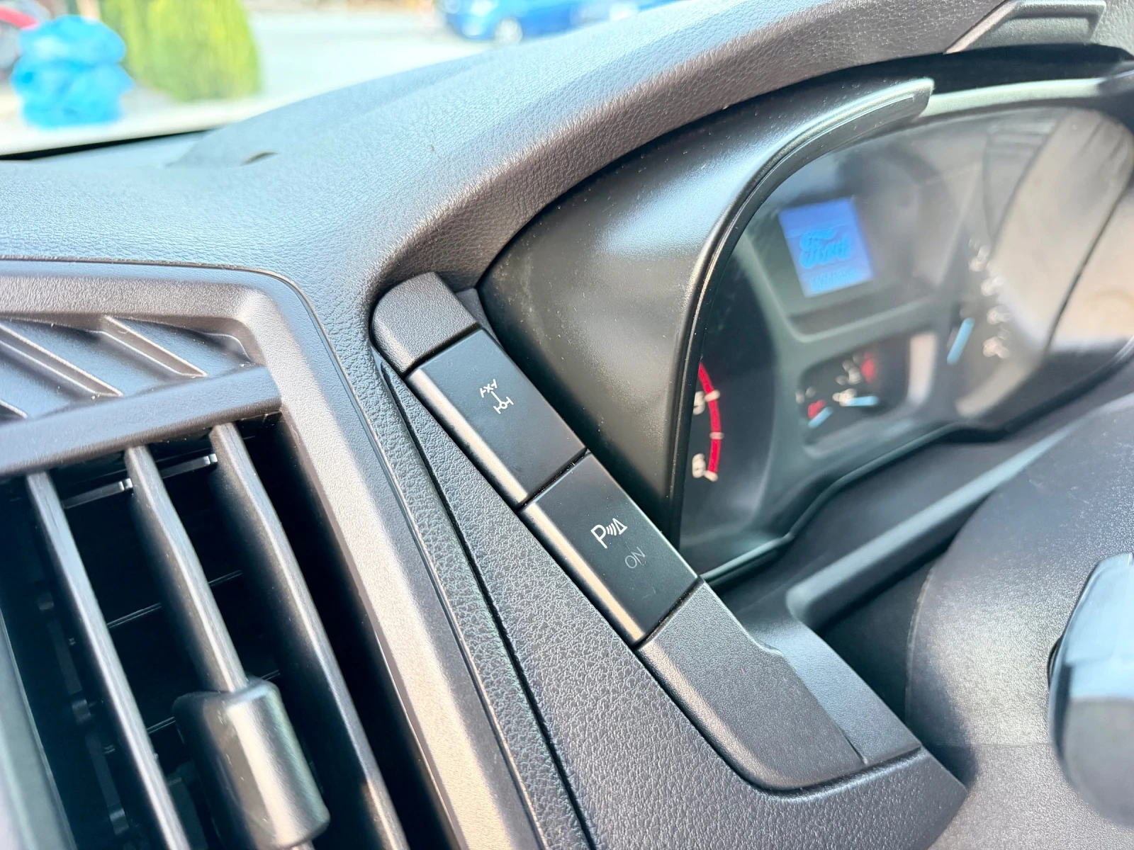 Ford Transit 2.2D 155к.с * 4х4* * Нов внос* * Камера* , снимка 12 - Бусове и автобуси - 56340492