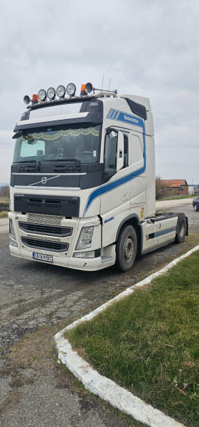 Volvo Fh, снимка 1 - Камиони - 45157510