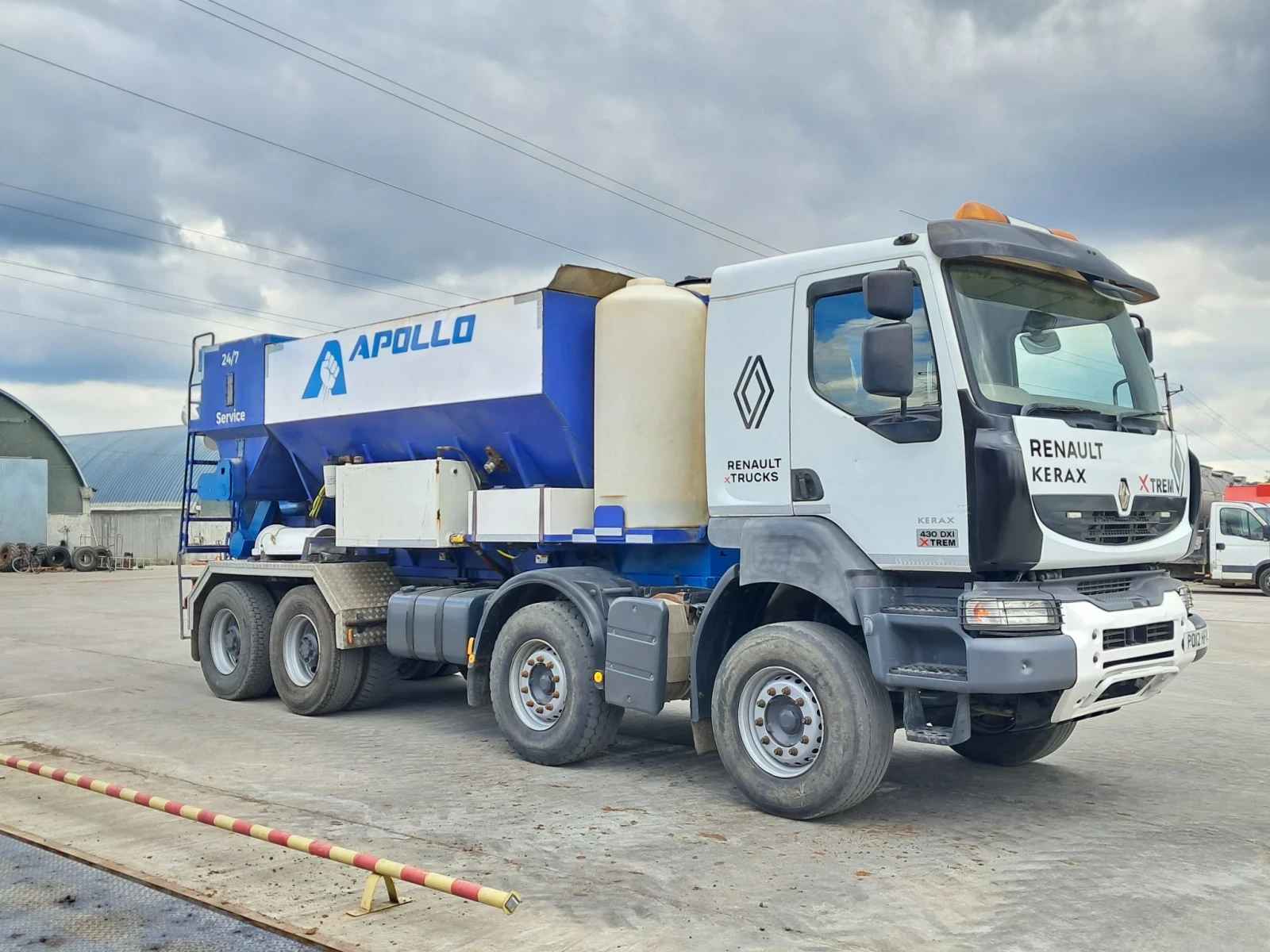 Renault Kerax БЕТОНОВ ВЪЗЕЛ-45КУБ., снимка 6 - Камиони - 55777411