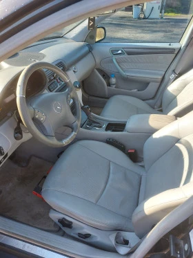 Mercedes-Benz C 240, снимка 8