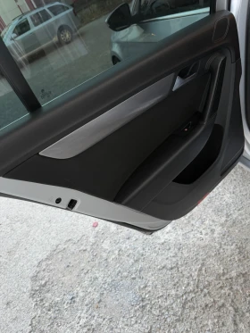 VW Passat 1.6TDI, снимка 8
