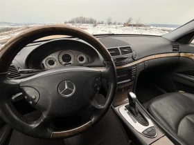 Mercedes-Benz E 500 V8 4x4 AirMatic, снимка 12