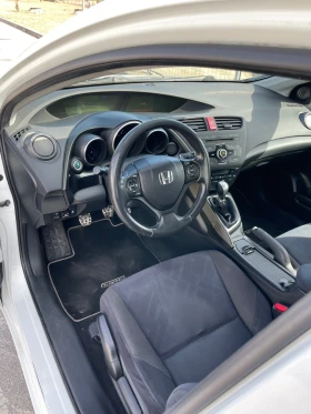 Honda Civic 1.8, снимка 10