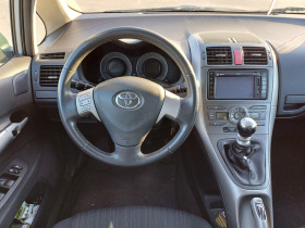 Toyota Auris 1.33 VVTI, снимка 14