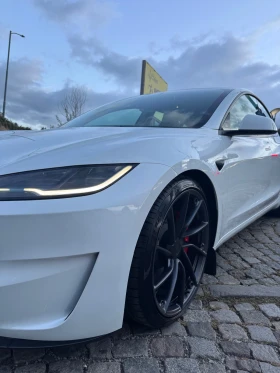 Tesla Model 3 PERFORMANCE/2025/627к.с. - 104900 лв. / 53634.52 € - 46817406 8