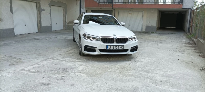 BMW 520 d xDrive, Комби, М пакет, снимка 1 - Автомобили и джипове - 48605973