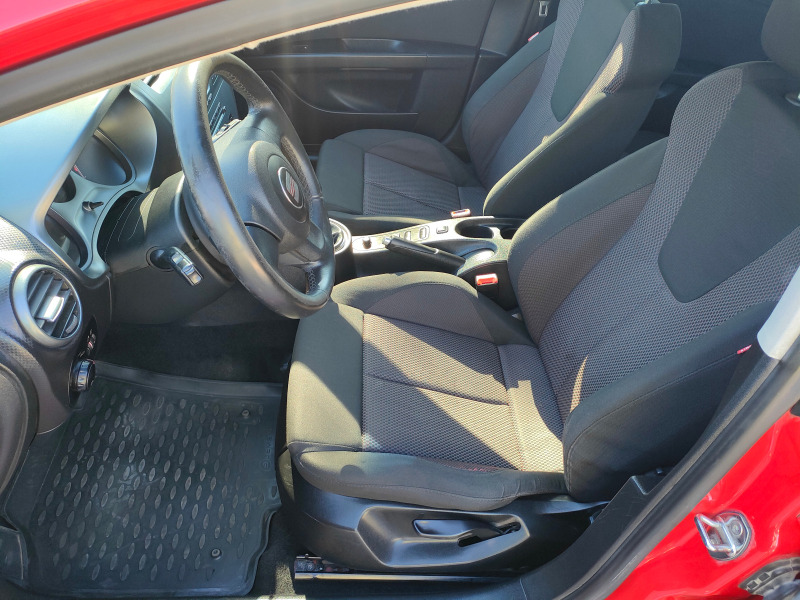 Seat Leon 1.9tdi-105ks.bxe, снимка 9 - Автомобили и джипове - 45193333
