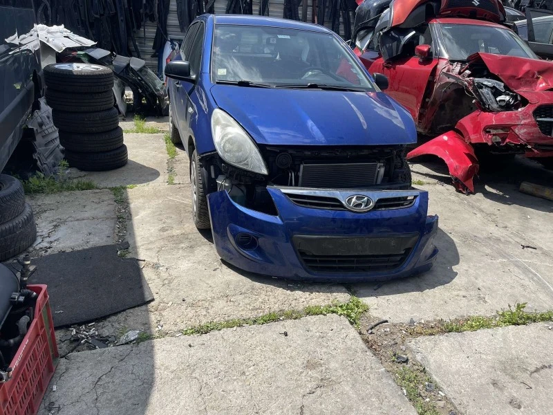 Hyundai I20 1.25 на части, снимка 1 - Автомобили и джипове - 46073379