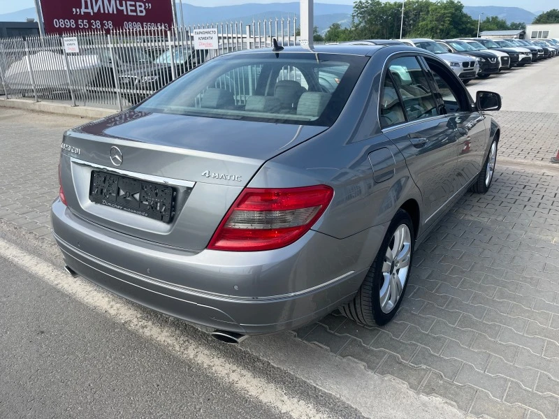 Mercedes-Benz C 320 4 Matic, снимка 6 - Автомобили и джипове - 46144124