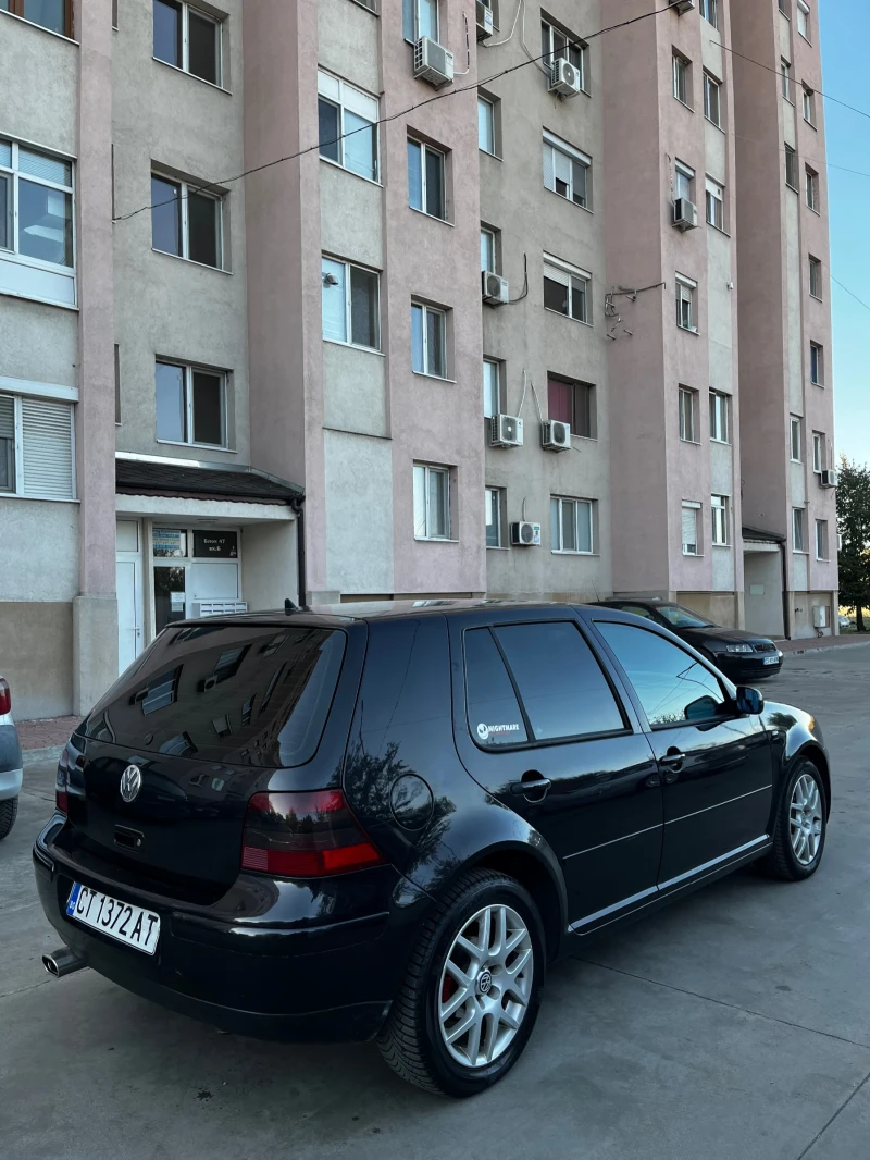 VW Golf, снимка 4 - Автомобили и джипове - 48146004