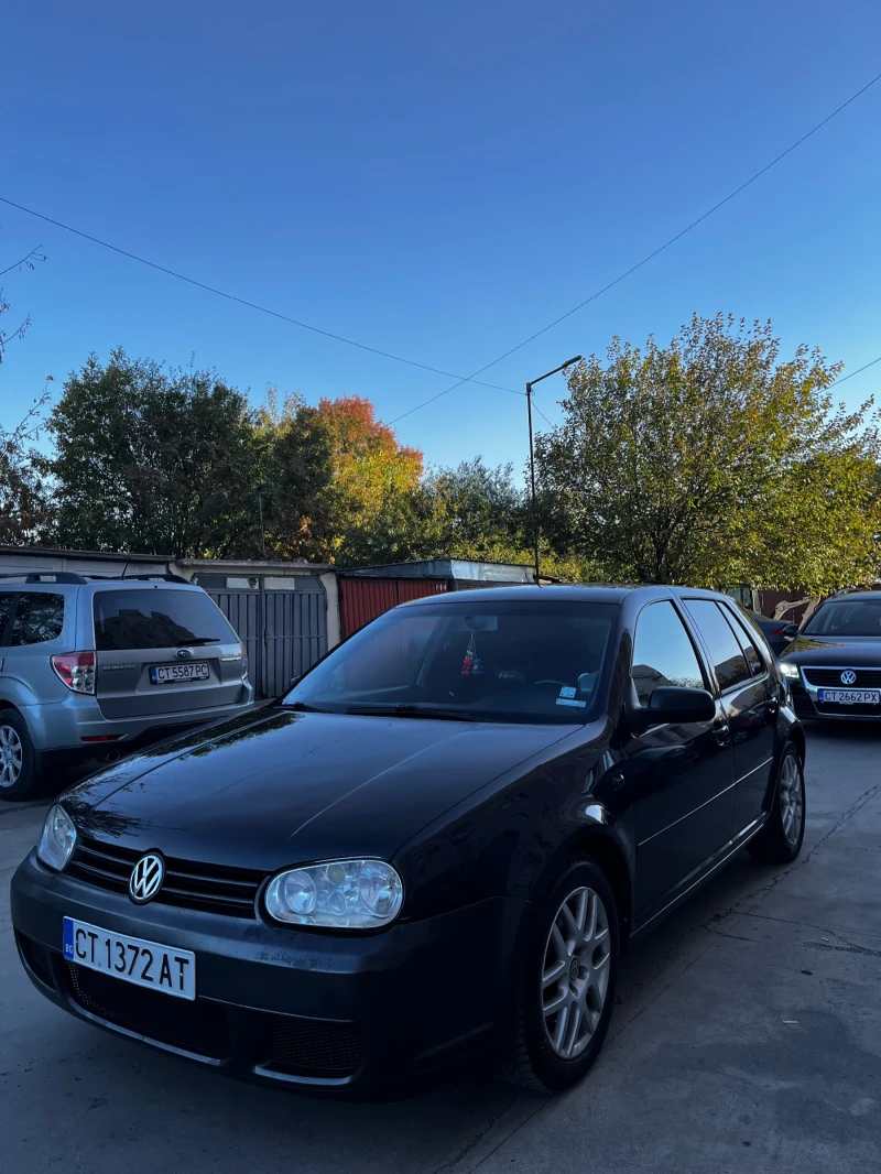 VW Golf, снимка 1 - Автомобили и джипове - 48146004