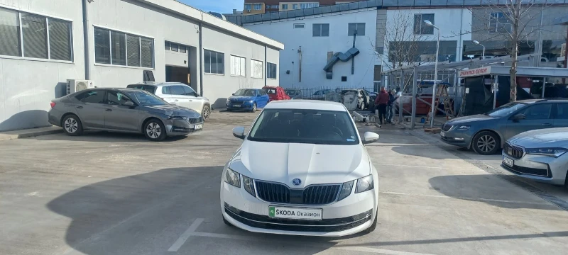 Skoda Octavia 1, 6 TDI , снимка 1 - Автомобили и джипове - 48618510