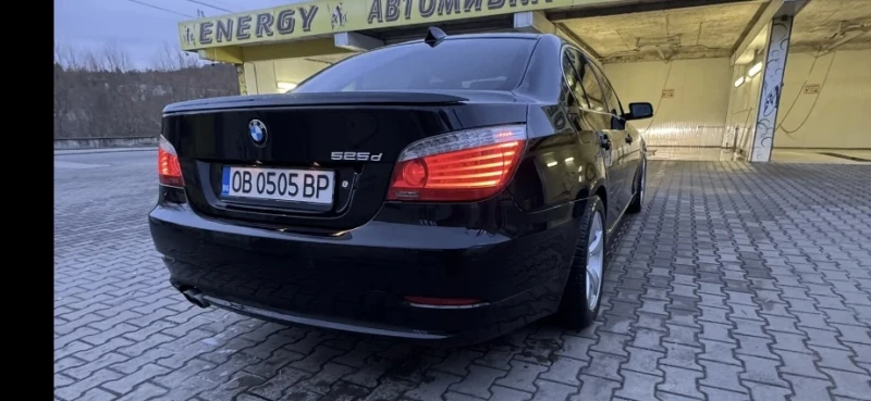 BMW 525, снимка 7 - Автомобили и джипове - 48901757