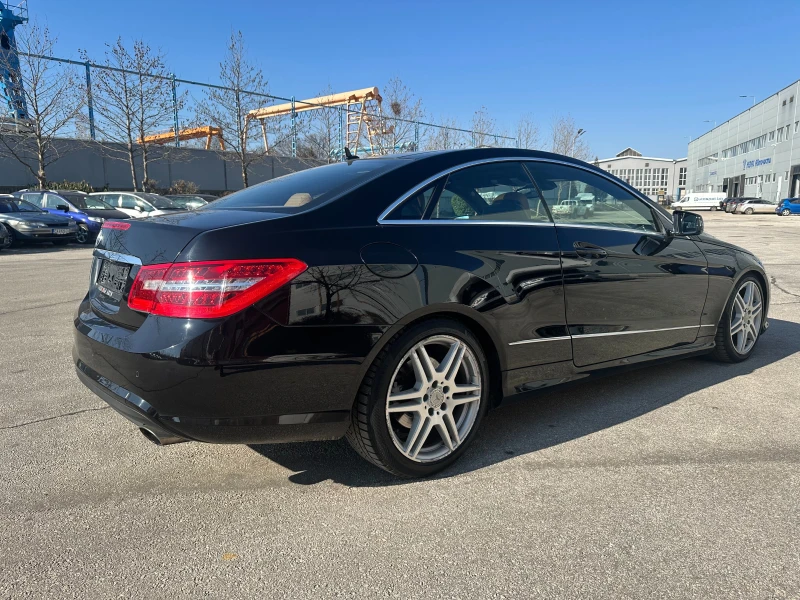 Mercedes-Benz E 350 CDI AMG Coupe 231к.с. Швейцария/Всички Екстри, снимка 4 - Автомобили и джипове - 49009611