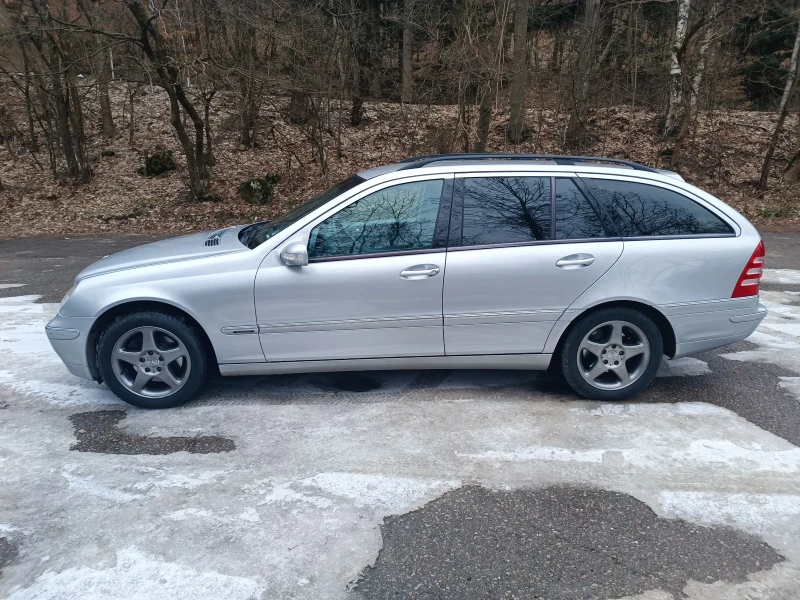 Mercedes-Benz C 320 4 matic, снимка 4 - Автомобили и джипове - 49144762