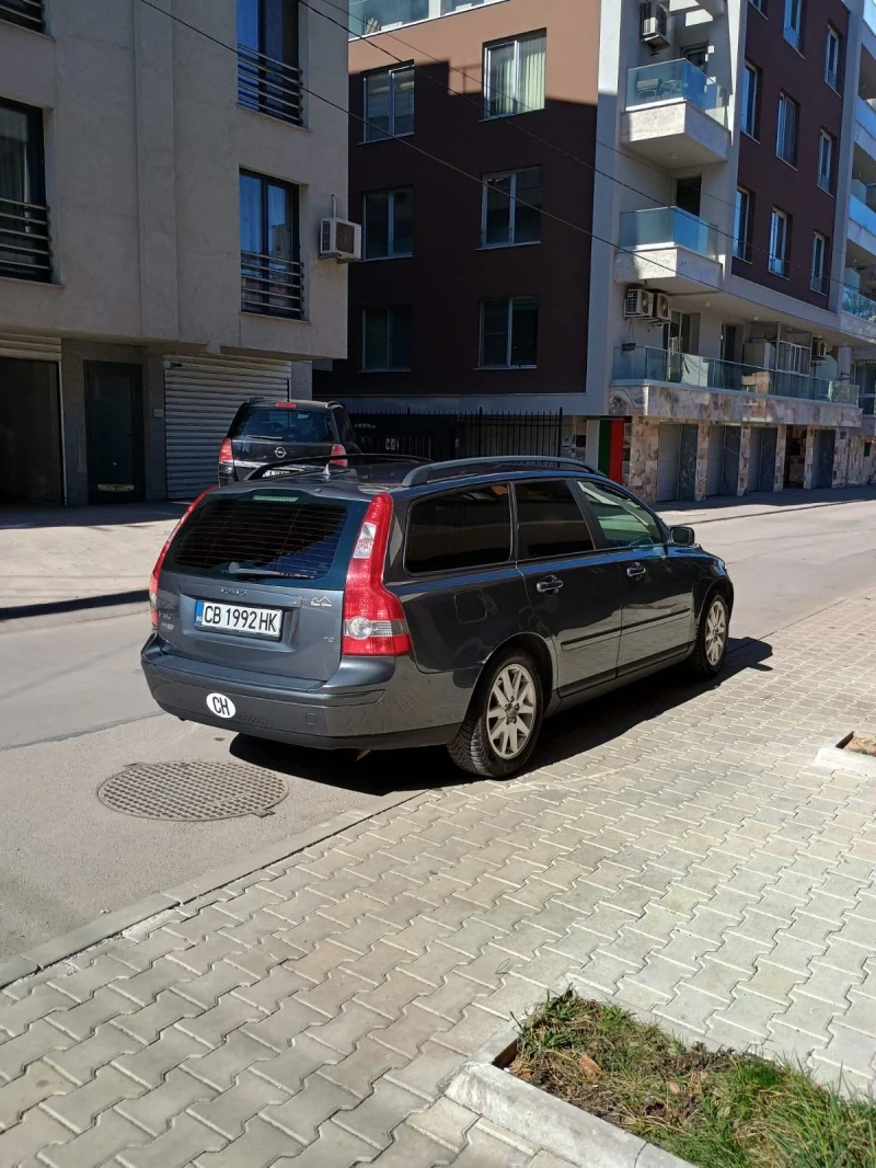 Volvo V50 T5, снимка 8 - Автомобили и джипове - 49559382