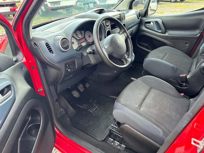 Peugeot Partner 1.6hdi/klima/5места, снимка 6 - Автомобили и джипове - 50123460