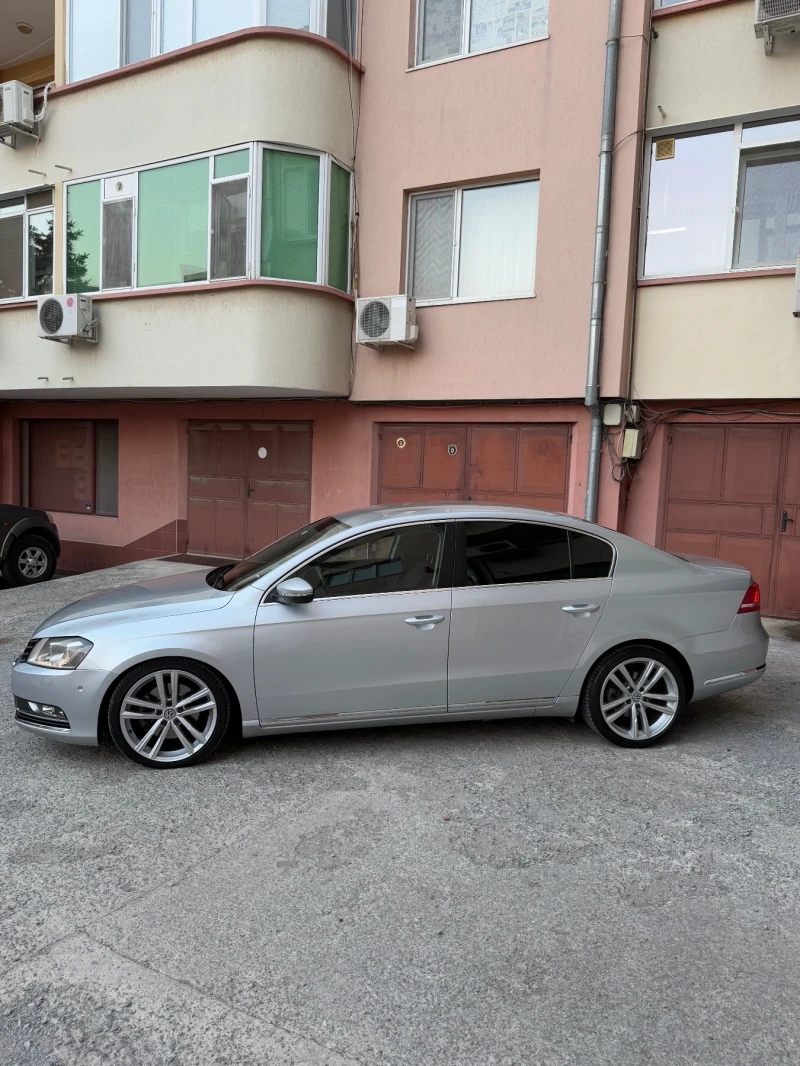 VW Passat 1.6TDI, снимка 6 - Автомобили и джипове - 50768316