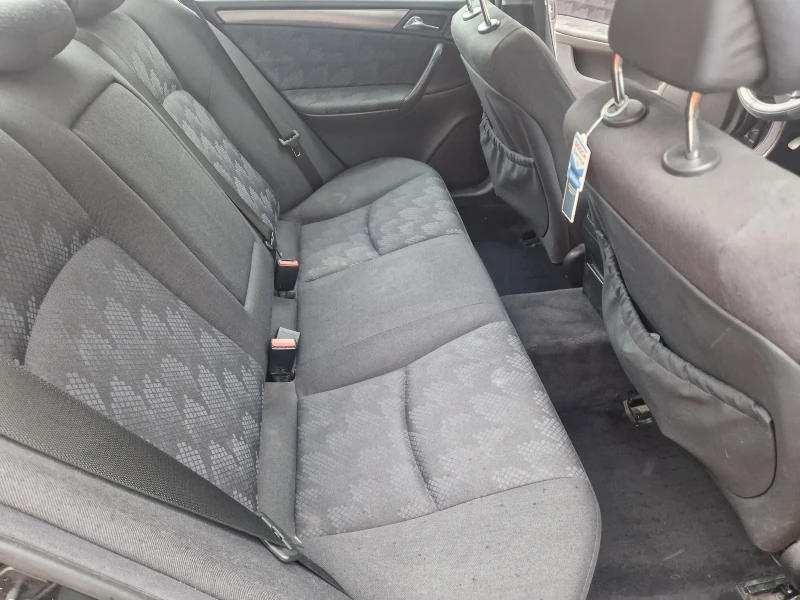 Mercedes-Benz C 200 LPG, снимка 9 - Автомобили и джипове - 52098925